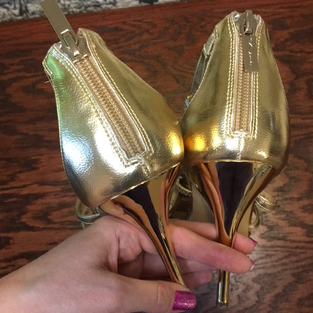 Nina shoes Stiletto heels gold Bejeweled Wedding special occasion size 10 - Picture 7 of 9
